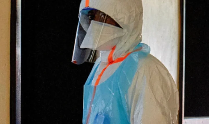 Surto de Ebola afeta futebol africano e leva ao cancelamento de seis jogos internacionais