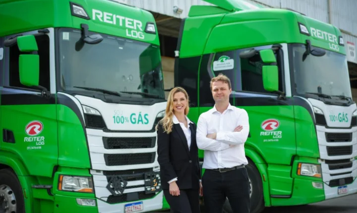 Transportadora gaúcha incorpora 220 caminhões a gás e amplia frota sustentável para 600 veículos